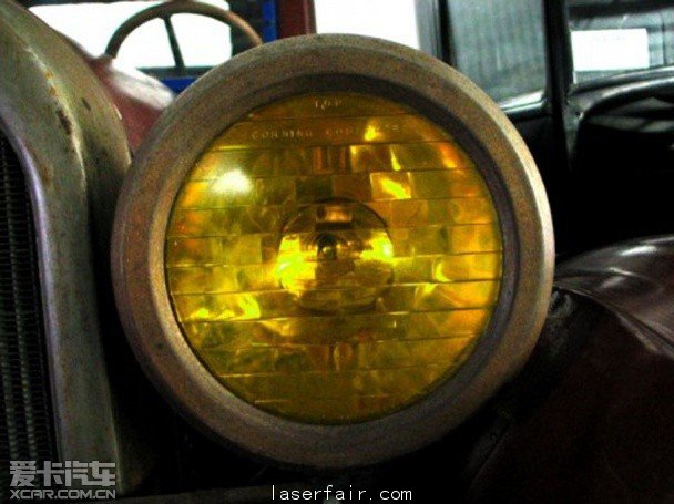 從乙炔到激光 愛(ài)卡縱覽車燈的發(fā)展歷程
