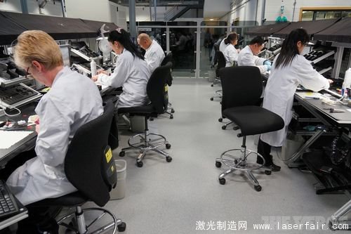 一探Vertu總部究竟：最奢侈的手機(jī)是怎么造出來(lái)的？